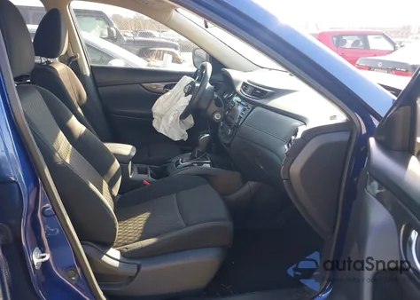 2017 Nissan Rogue S z USA, uszkodzony, nr VIN KNMAT2MV4HP517057